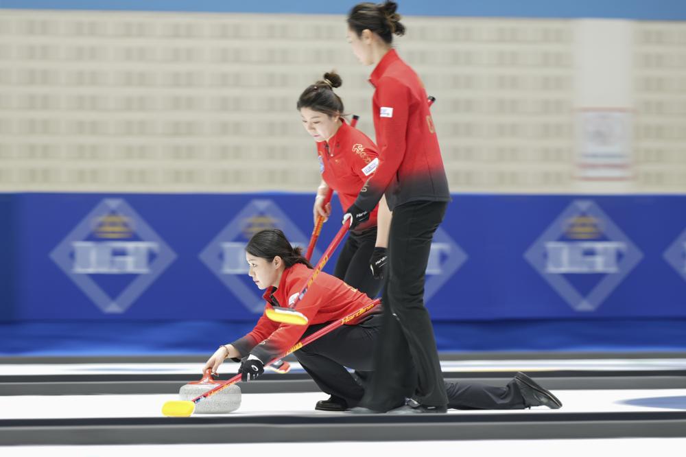 李小恒总结2025赛季：从艰难中吸取教训，并以更强的姿态回归