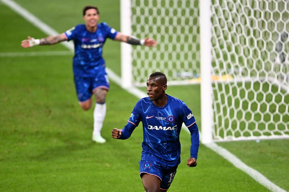 五万人齐喊他的名字，太燃